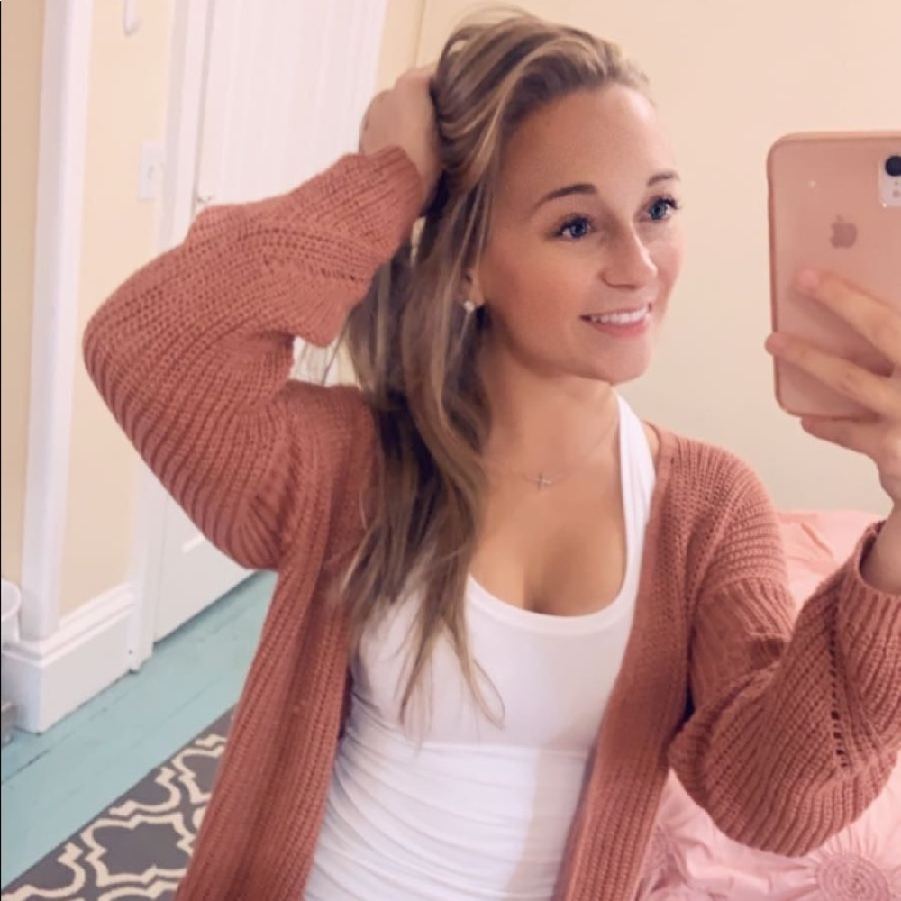 Meet your Posher, Melissa